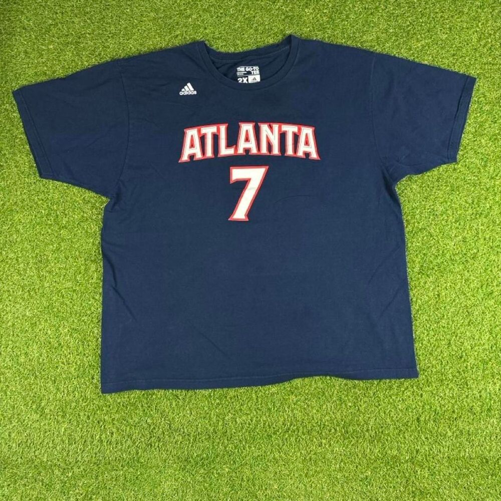 Adidas Men's Navy and Blue T-shirt